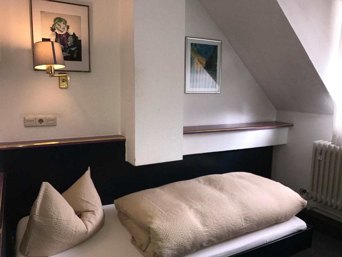 Hotel-Landgasthof Gruener Baum - Dittigheim Tauberbischofsheim Bagian luar foto