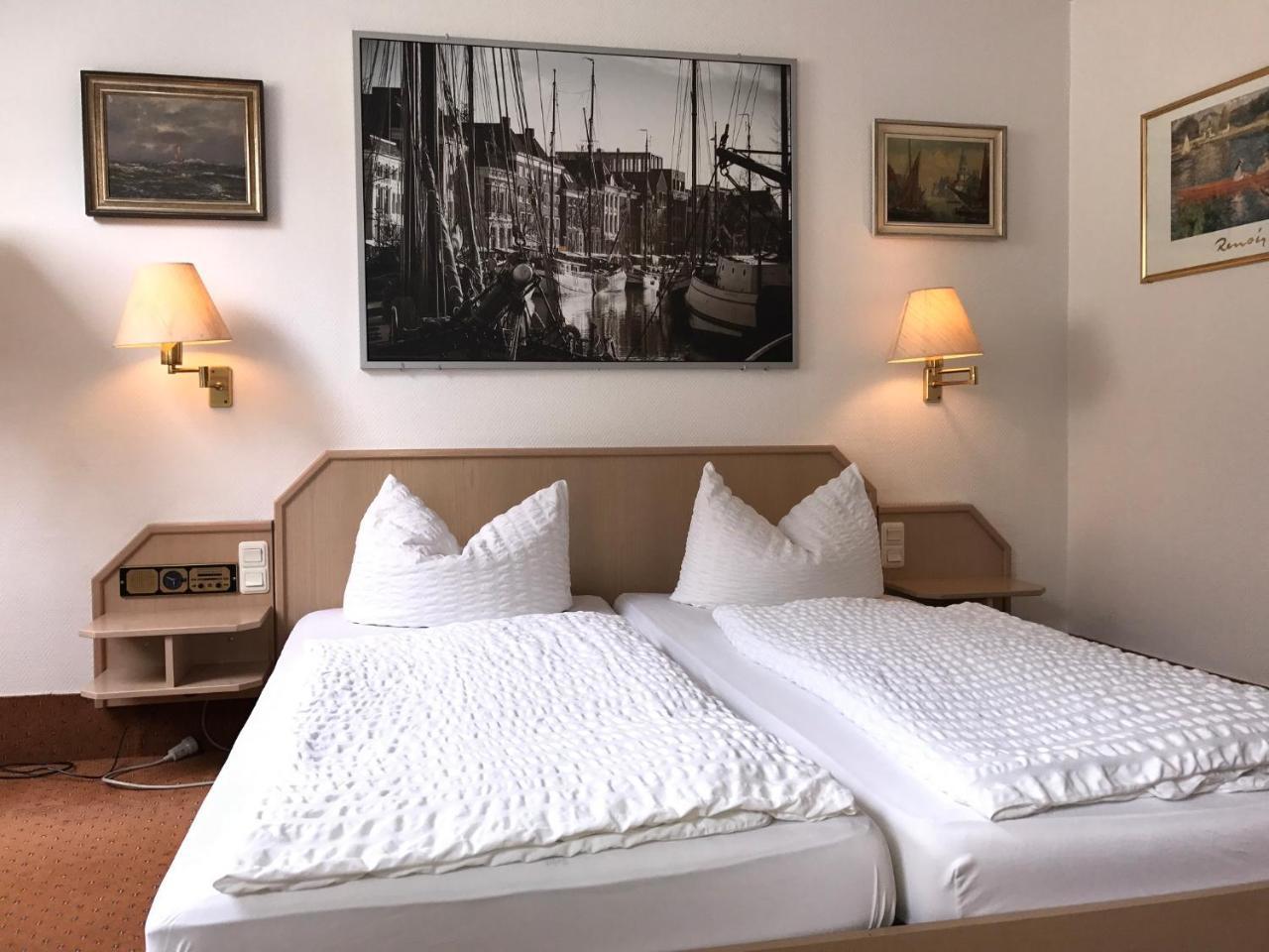 Hotel-Landgasthof Gruener Baum - Dittigheim Tauberbischofsheim Bagian luar foto