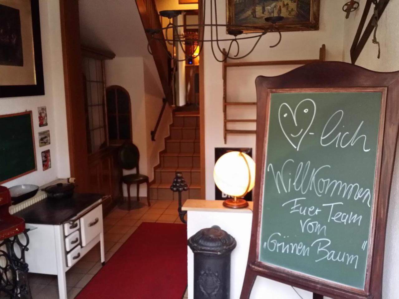 Hotel-Landgasthof Gruener Baum - Dittigheim Tauberbischofsheim Bagian luar foto